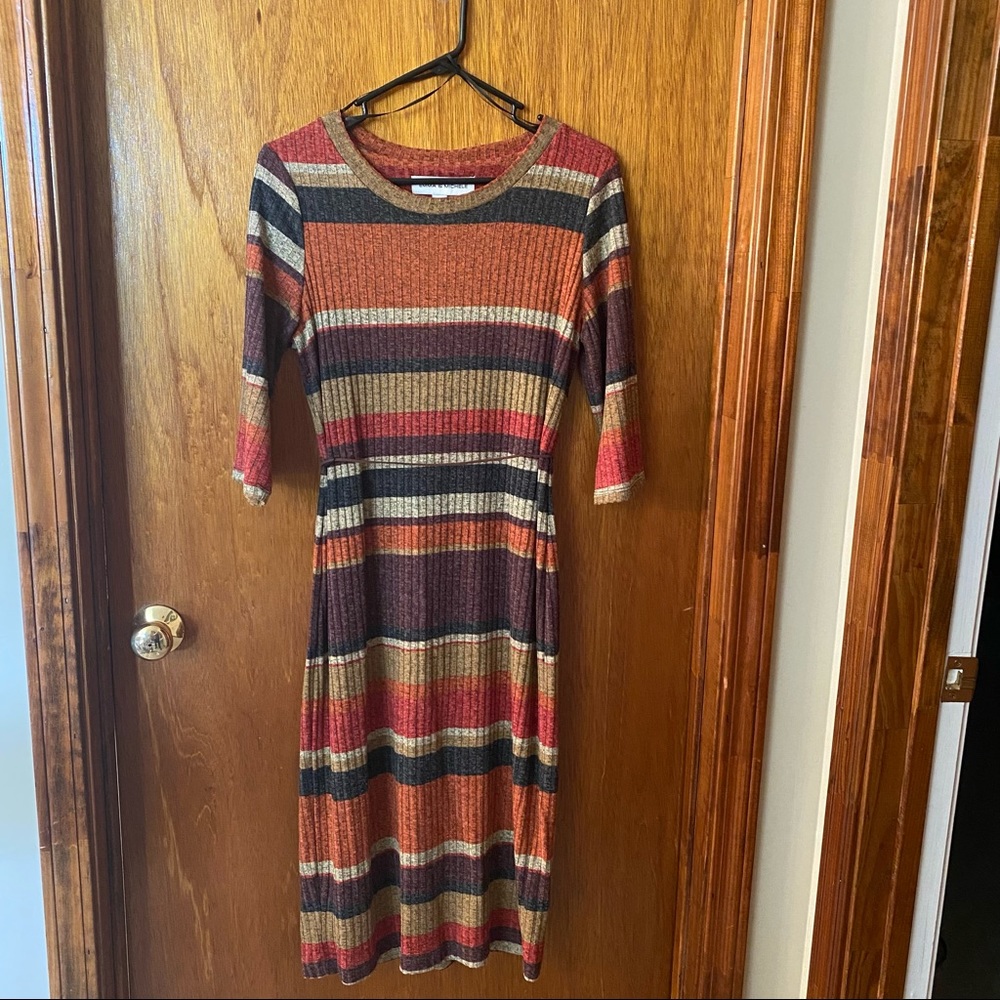 Sweater dress, cozy fall colors
